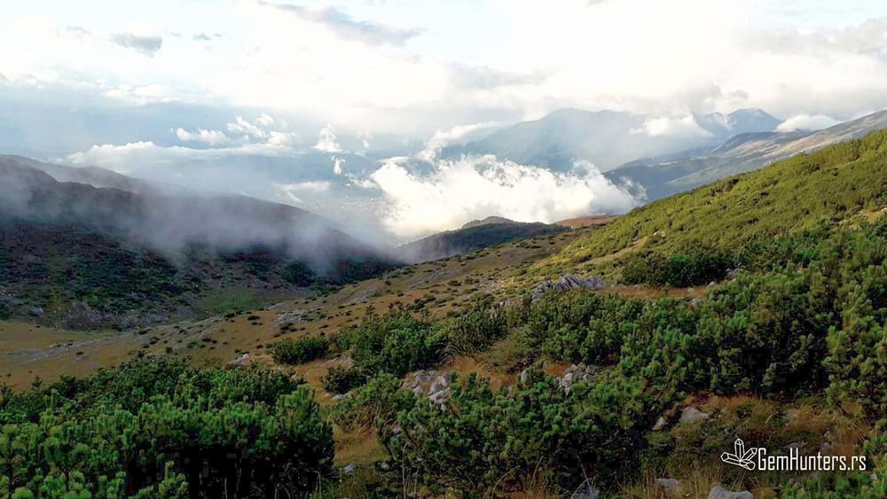 Read more about the article Kroz olujnu noć i bajkovitu zoru na Mokroj gori