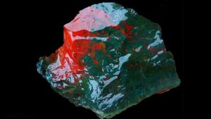 Read more about the article Krvavi kamen/heliotrop